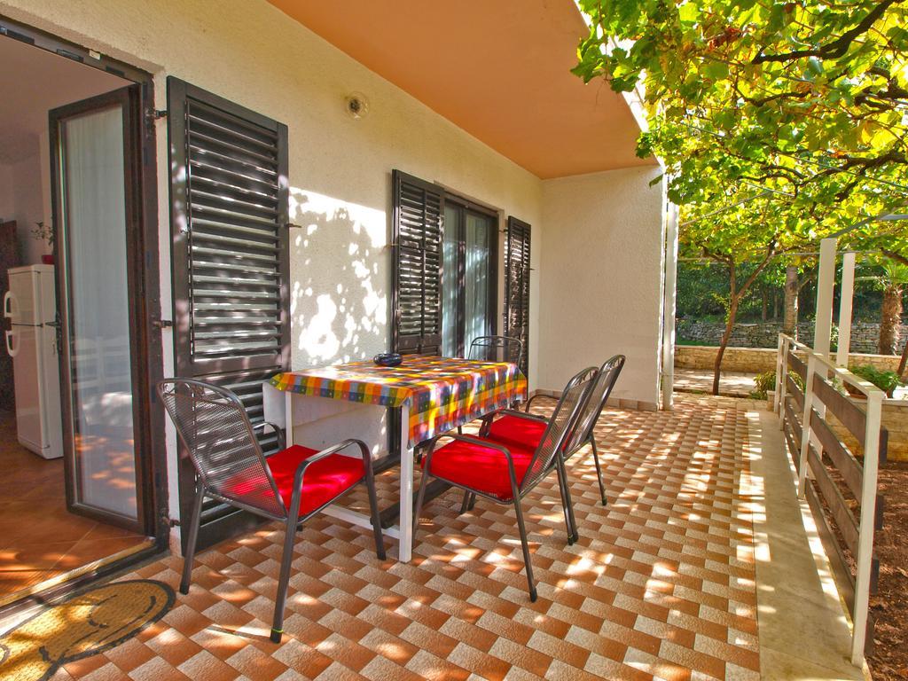 Apartments Dragica 929 Fazana Exterior photo