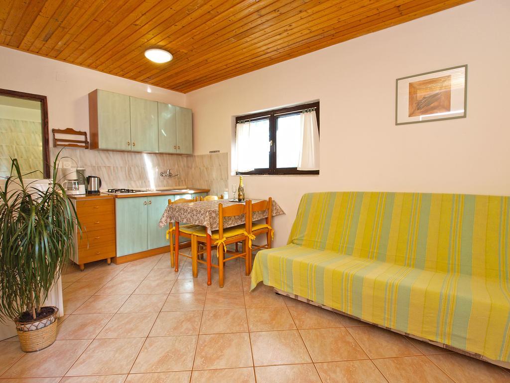 Apartments Dragica 929 Fazana Exterior photo