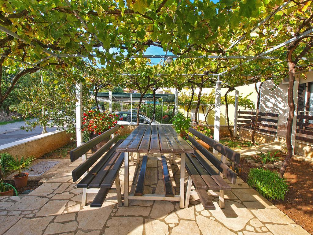 Apartments Dragica 929 Fazana Exterior photo