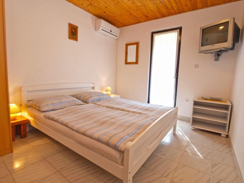 Apartments Dragica 929 Fazana Exterior photo