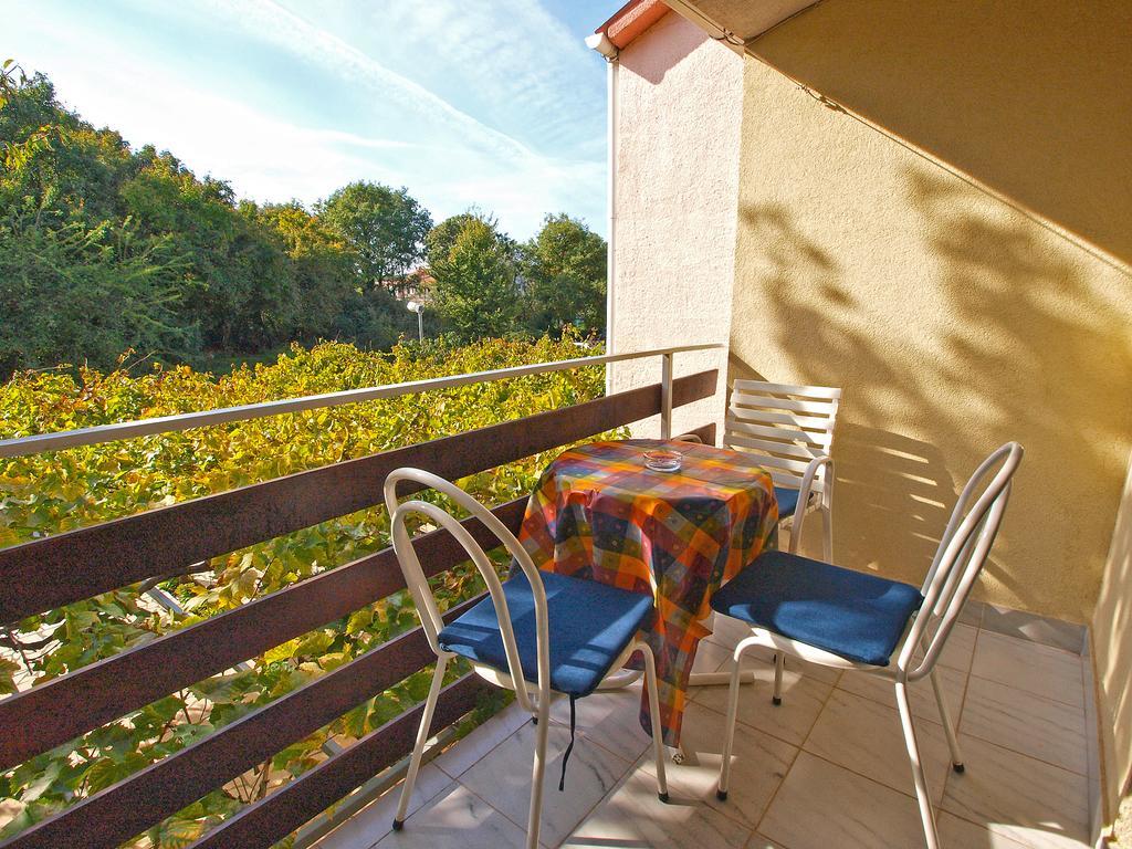 Apartments Dragica 929 Fazana Exterior photo