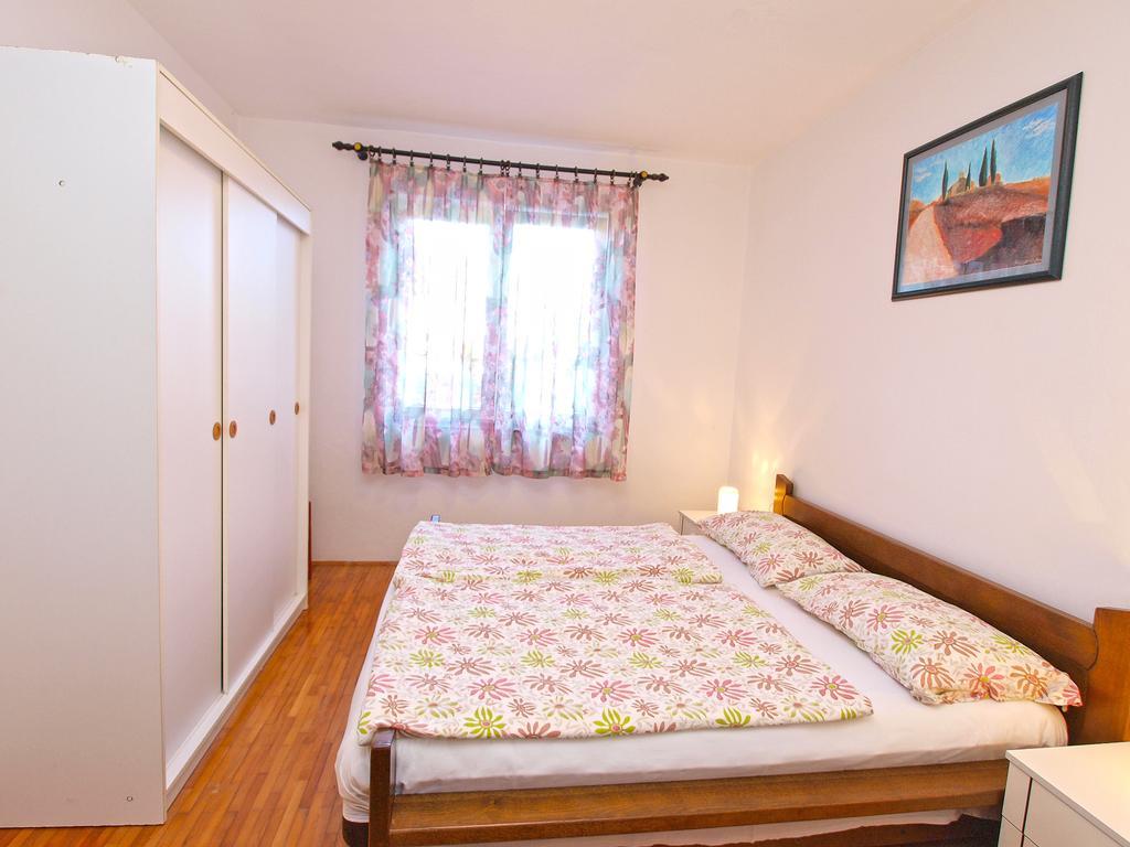 Apartments Dragica 929 Fazana Exterior photo