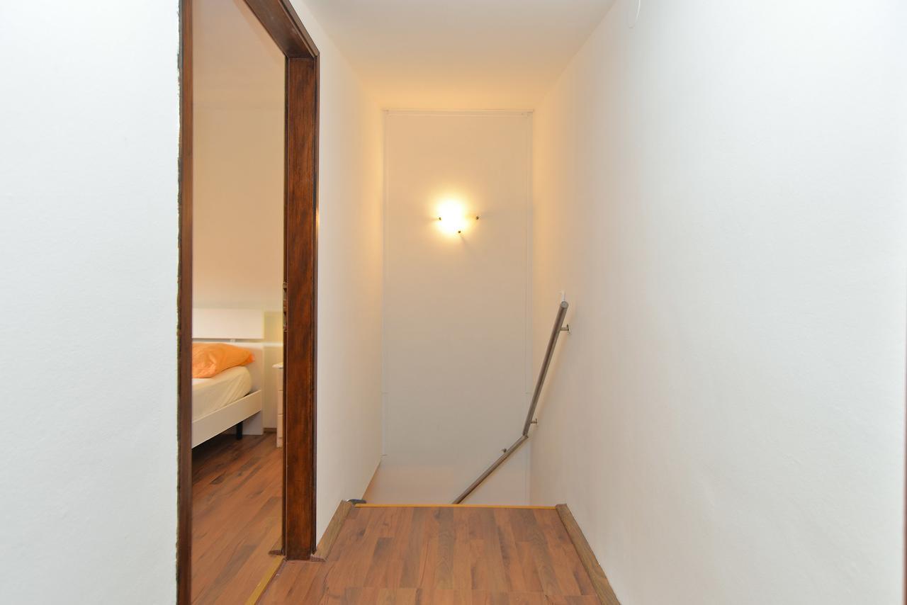 Apartments Dragica 929 Fazana Exterior photo
