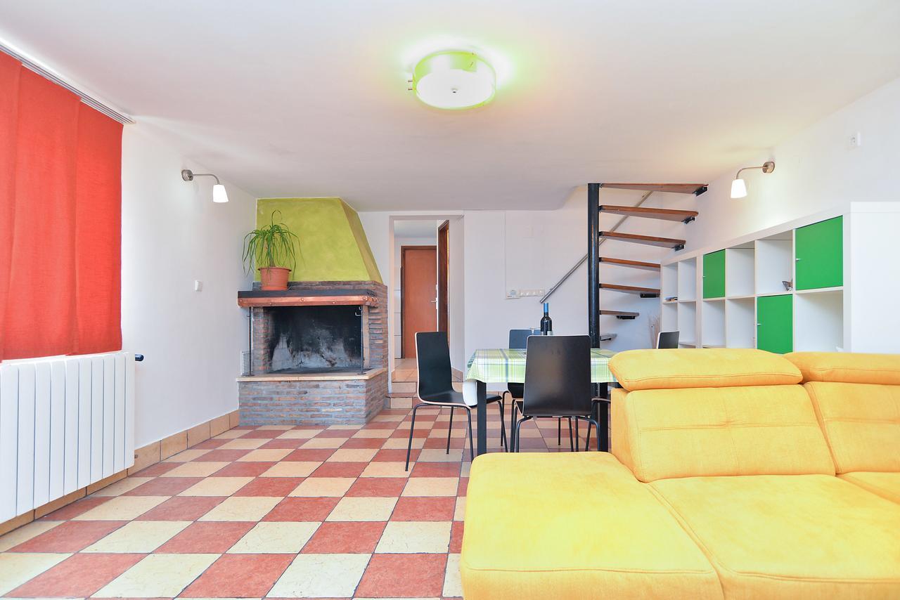 Apartments Dragica 929 Fazana Exterior photo
